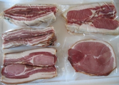 Bacon & Gammon Box - 1/2 pig - UNSMOKED